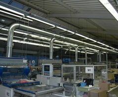 Extraction system for plastic vapor